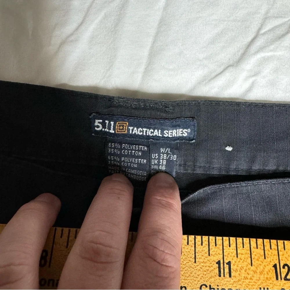5.11 Tactical Faded Black‎ Ripstop Pants Mens Size 38x30 DAMAGED SEE DESCRIPTION - Picture 4 of 12